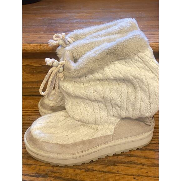 Skechers Sweater Trending Slouch Boots Women’s 7 White Suede Leather Winter - Picture 3 of 6